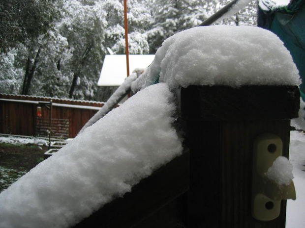 pine-grove-snow-from-velondra.jpg 
