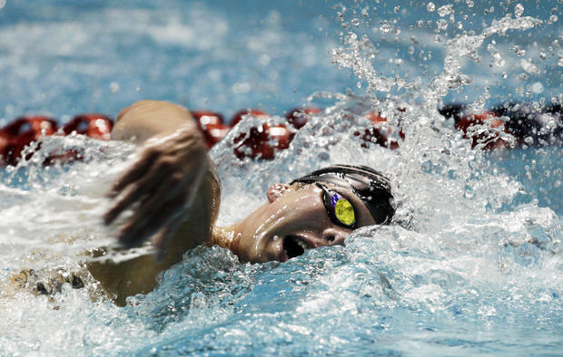 Martin Grodzki swims to a new NCAA record a 
