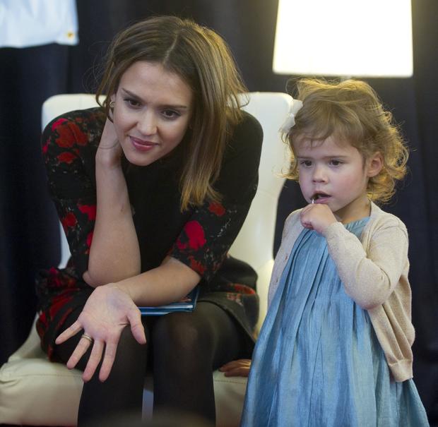 saul-loeb-jessica-alba-attends-a-kickoff-event-with-her-daughter-honor.jpg 