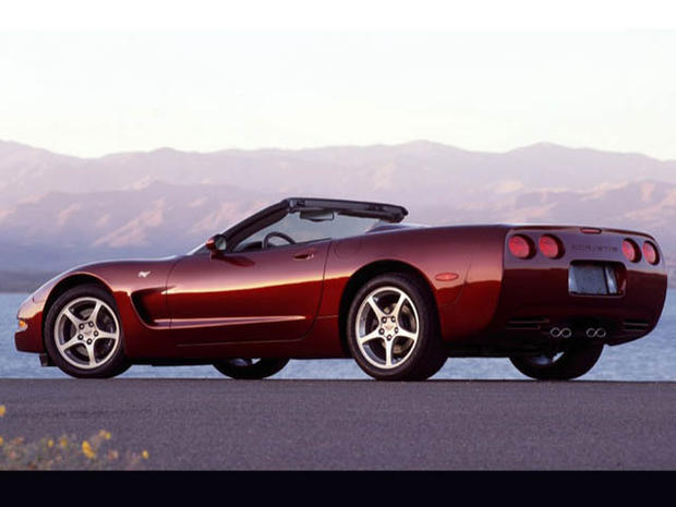 2003_Corvette_50th_Anniversary_EditionSLIDE.jpg 