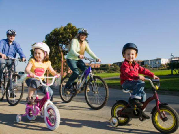 bike riding family 