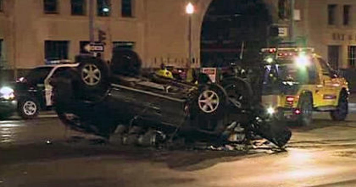 Suspected Dui Driver In Series Of Hit And Runs Wrecks On Sf Embarcadero