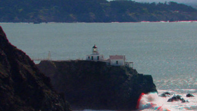 point-bonita-lighthouse.jpg 
