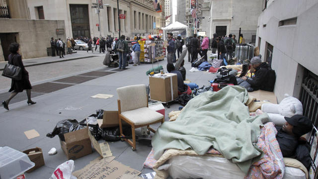 120412-Occupy_Wall_Street-AP120412013399.jpg 