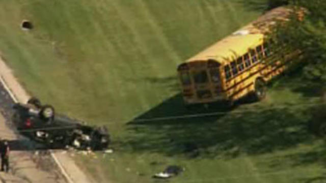 naperville_school_bus_crash_0423.jpg 