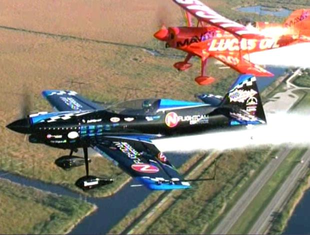 air-show-preview-aerobatic-planes03.jpg 