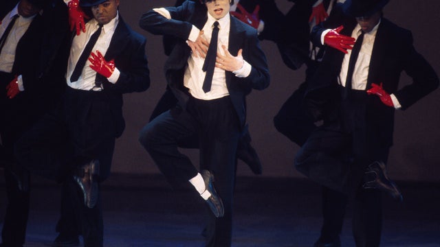 moonwalk_story.jpg 