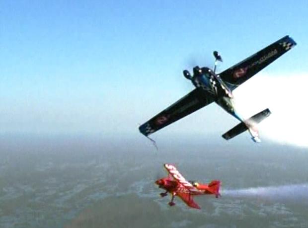 air-show-preview-aerobatic-planes06.jpg 