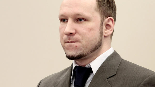 Norwegian right-wing extremist Anders Behring Breivik, who killed 77 people in twin attacks in Norway last year, arrives at an Oslo courtroom April 27, 2012. 