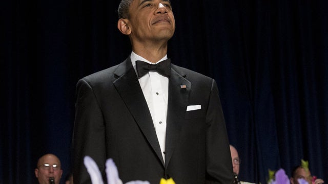 120428-Obama-WH_correspondents_dinner-143537021.jpg 