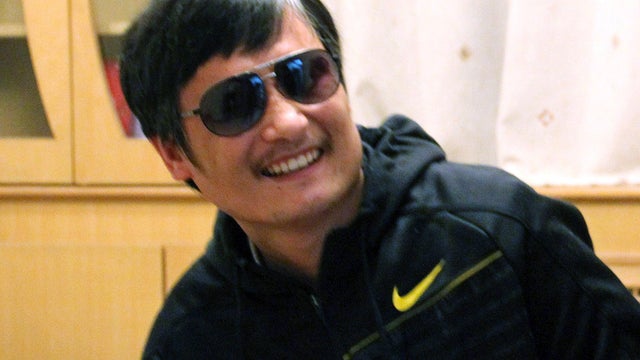 Chinese dissident causes diplomatic dance for White House 