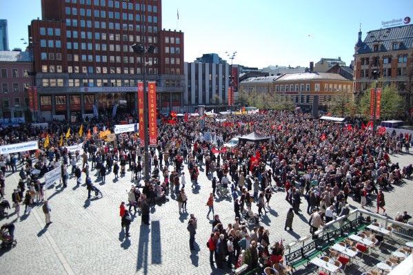 021-atOccupyOslo.jpg 