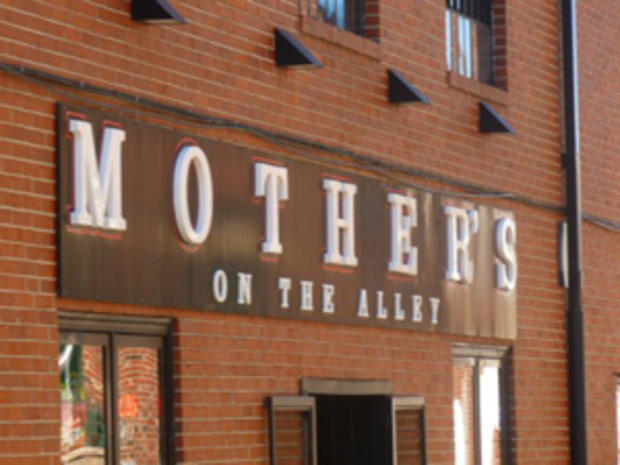 Mother's Grille 