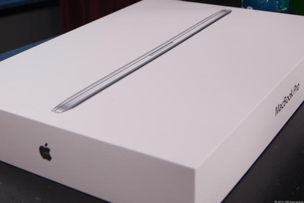 Apple MacBook Pro with Retina Display (box) 