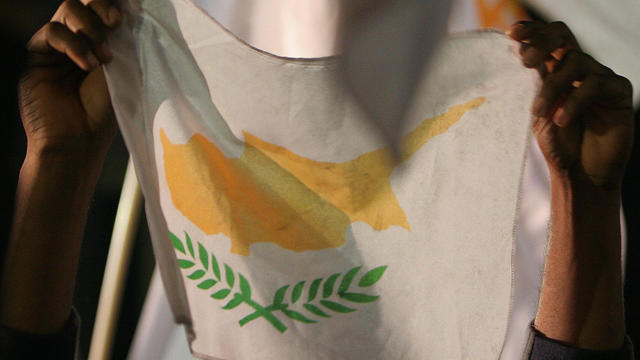 cypriot-flag.jpg 