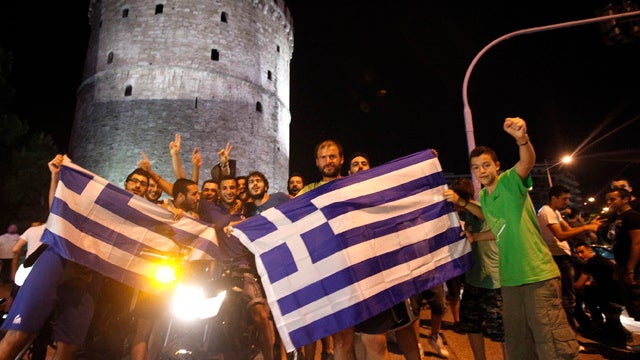 120616-Greece-Euro_2012-AP1206171405.jpg 