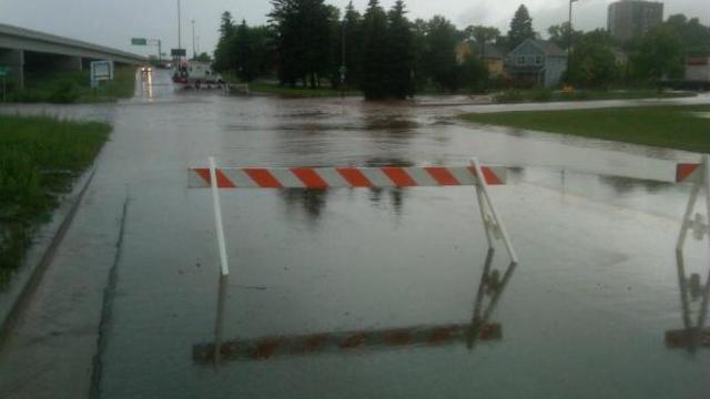 west_duluth_flooding.jpg 