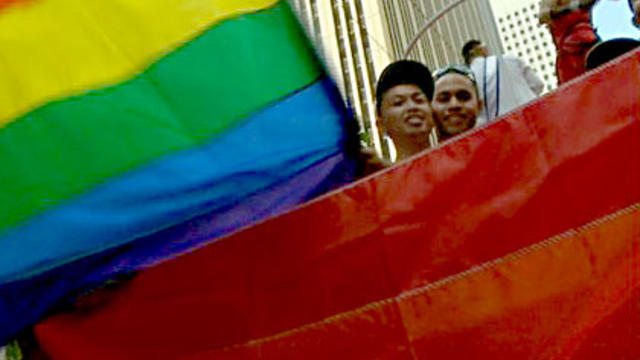 prideparade1.jpg 