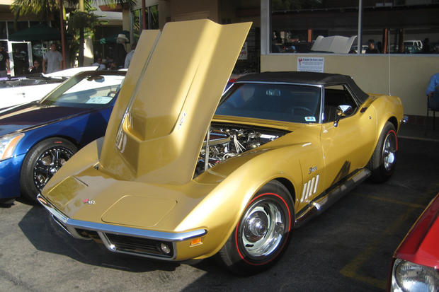 The 1969 Corvette brought back the "Stingray" 