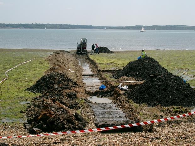 Doggerland researchers dig trench into English Channel 