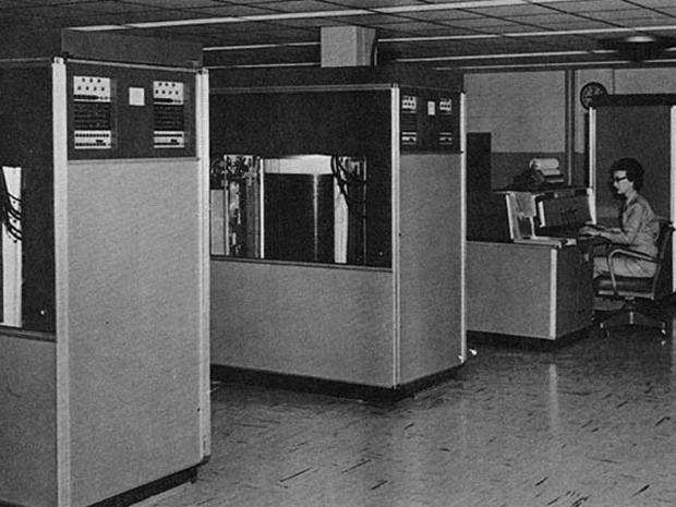 IBM-350-publicdomain.jpg 