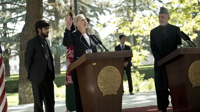 120707-Hillary_Clinton-Afghanistan-AP12070711768.jpg 