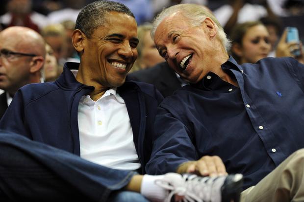 Obama_and_Biden_laughing.JPG 