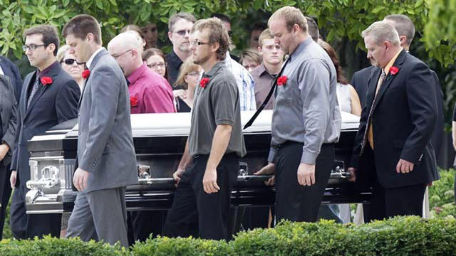 More funerals held for Colo. shooting victims 