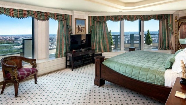 The octagon-shaped penthouse that tops the CitySpire Center on West 56th Street in Midtown Manhattan, New York. 