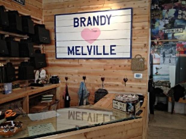 brandy-melville-inside 