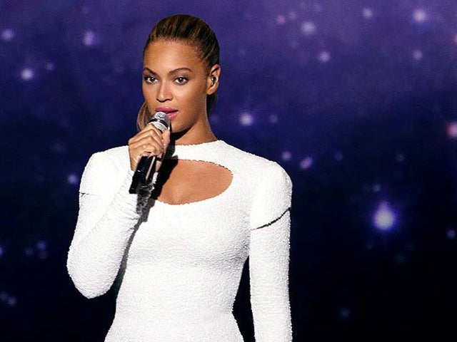 120811-Beyonce-AP_beyonce11n-3-web.jpg 