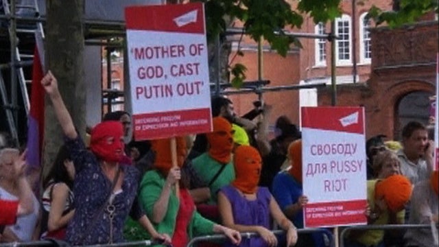 pussyriotprotests.jpg 