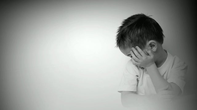 10 early warning signs of autism