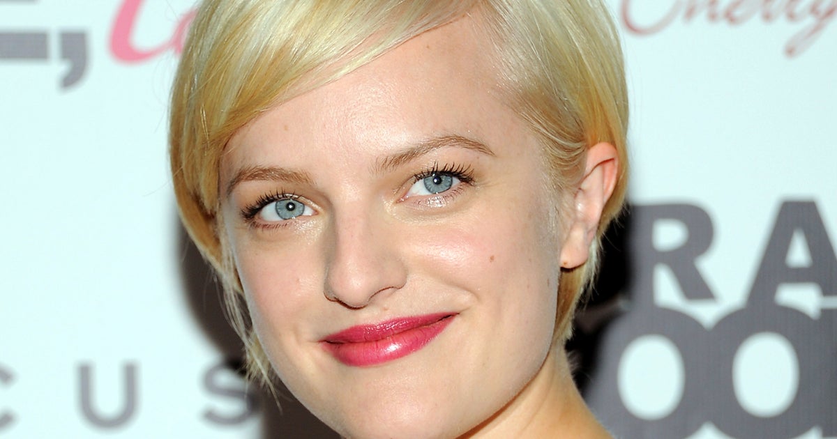 Elisabeth Moss chops off her hair, dyes it blonde CBS News