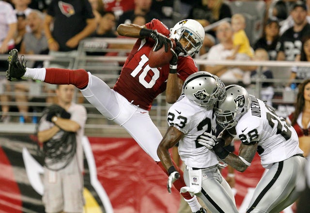 DeMarco Sampson makes a catch 