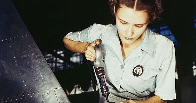 Rare color photos: 1940s working women