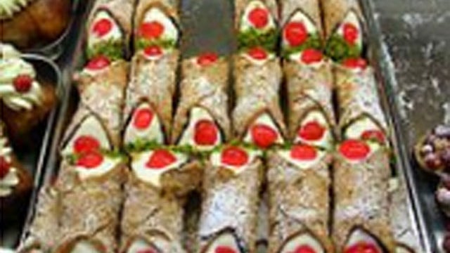 cannoli.jpg 