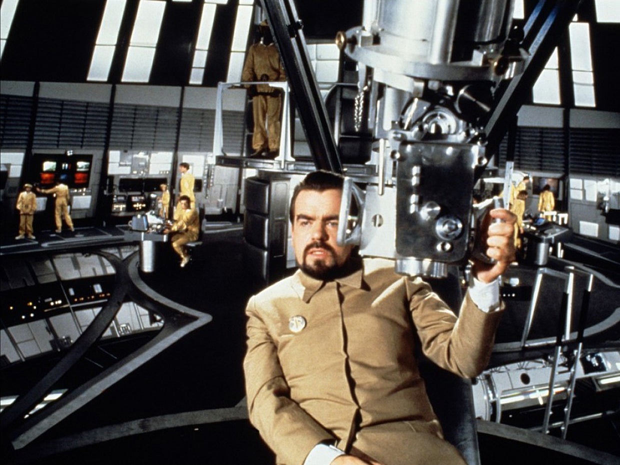 moonraker_01.jpg 