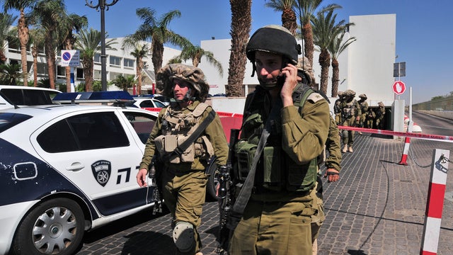 Israeli soldiers secure area near site of Eilat shooting incident  