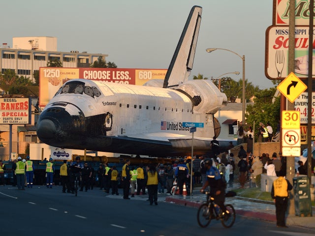 endeavour_AP460757548109.jpg 