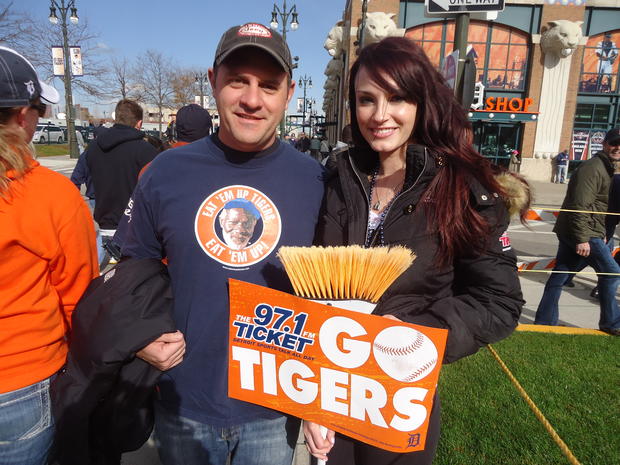tigers-fans-game-4-alcs-24.jpg 