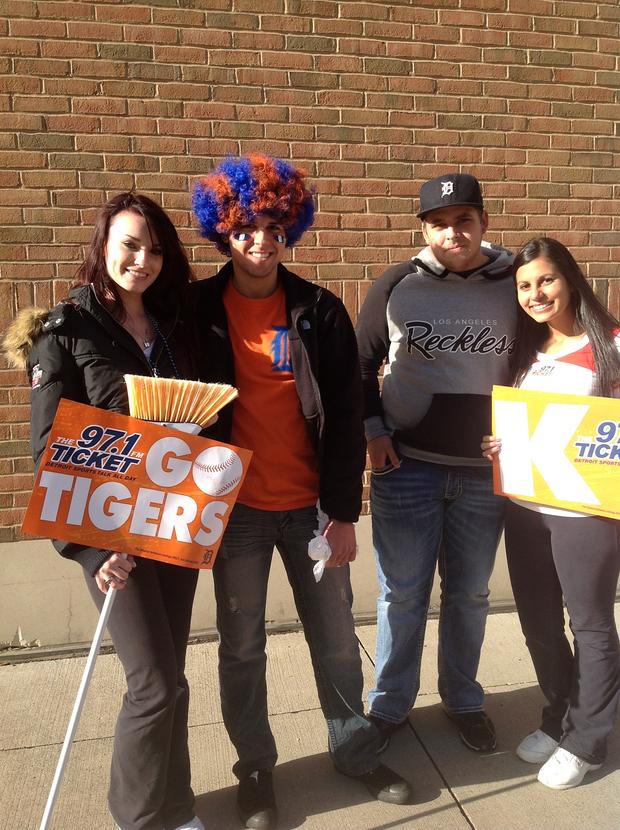 tigers-fans-game-4-alcs-36.jpg 