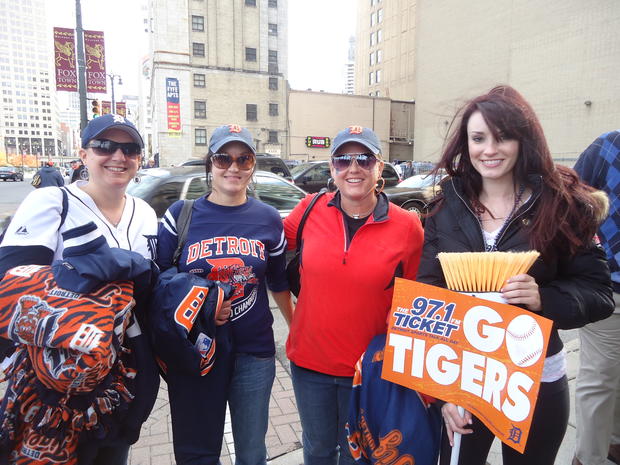 tigers-fans-game-4-alcs-13.jpg 