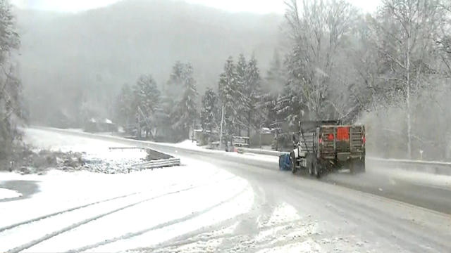Sandy brings more snow to Appalachian Mountains  