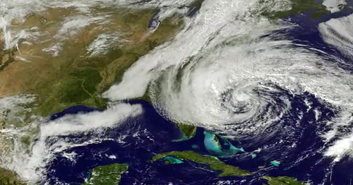 A NASA astronaut's photo of Hurricane Dorian's eye puts the monster storm's  destructive power on full display