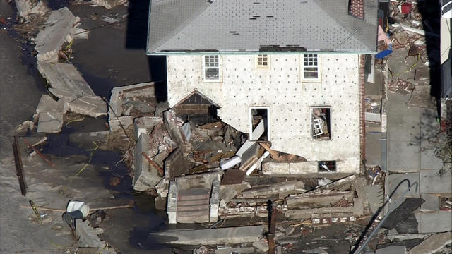 Watch: Aerials of Sandy-damaged Brooklyn 
