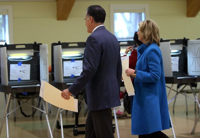 03-RomneyVotesNov62012.jpg 