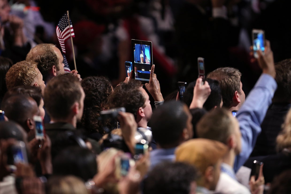 15-Obamaelectionchicago.jpg 