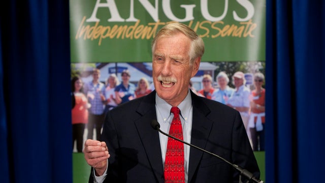 angus_king-AP219190534062.jpg 