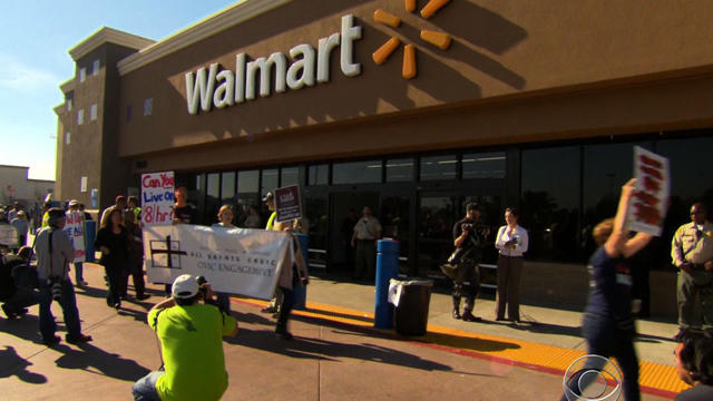 121123-Walmart_protest.jpg 